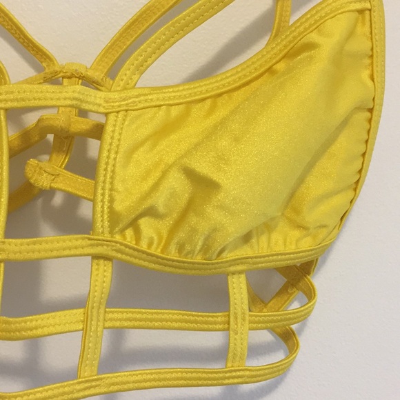 One Teaspoon Caged/Superman Bikini Top - Picture 2 of 4